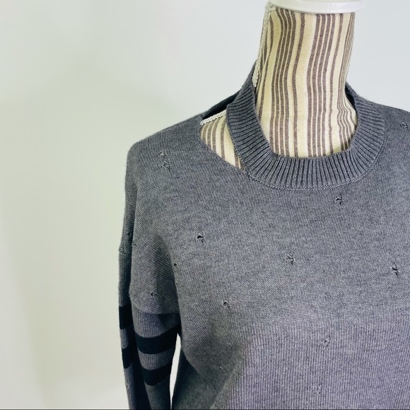 SEN Gwen Rip Design Gray Pullover Jumper Sweater - Picture 5 of 12